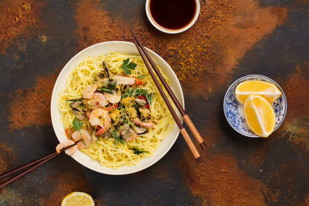 istock Shrimps and mussels noodle 849698836