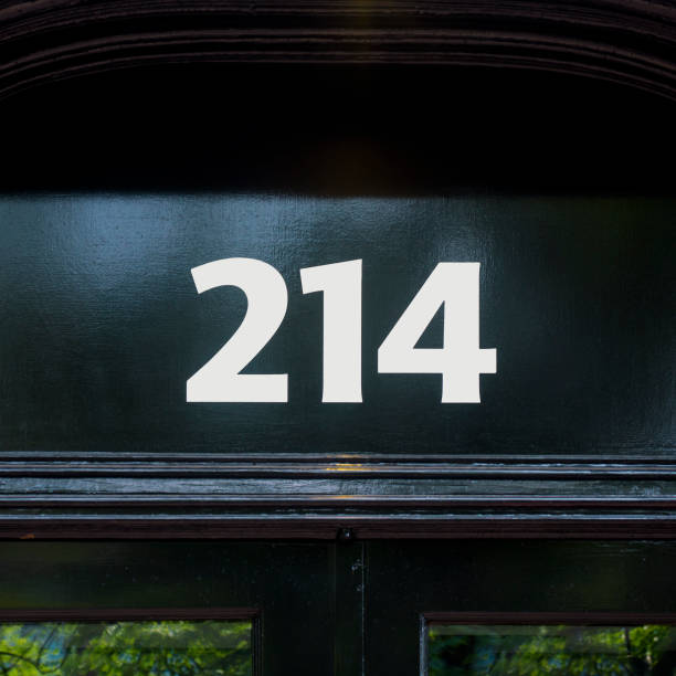 Number 214 house number two hundred and fourteen above a door key doormat stock pictures, royalty-free photos & images