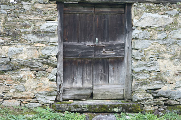 istock An old wooden door 849921206