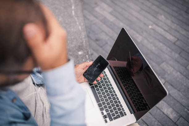istock Man broke smart phone 850032252