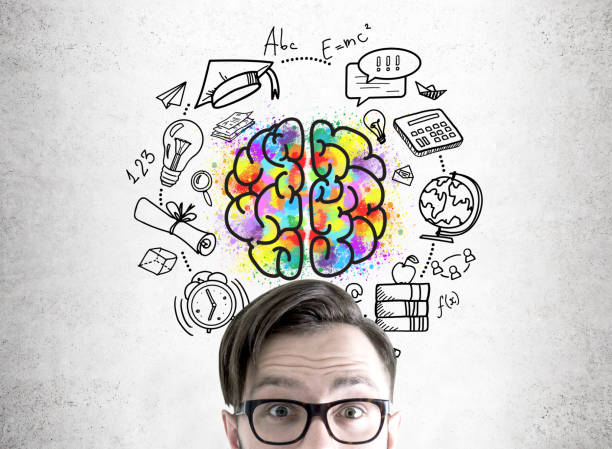 istock Astonished hipster in glasses, an education idea 850078568