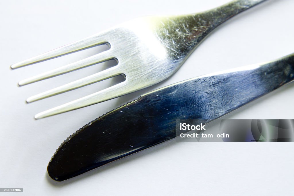 Gabel Tabellemesser Und Gabel Auf Weißem Hintergrund Stockfoto und mehr ...