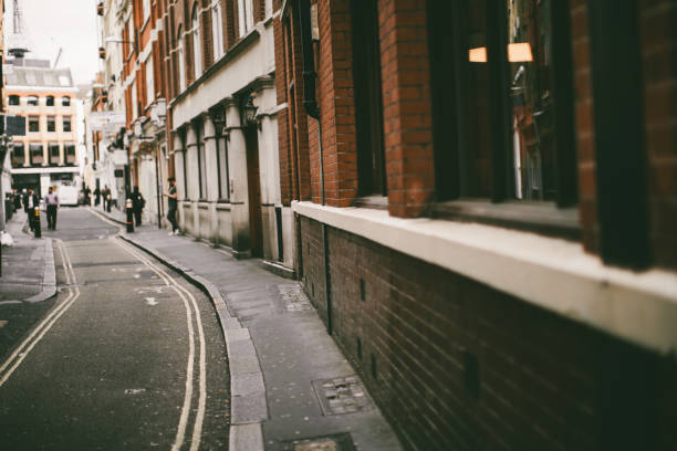 istock Lovely London street 850121782