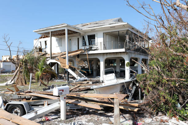 dom zniszczony przez huragan irma w ramrod key na florydzie keys - ramrod zdjęcia i obrazy z banku zdjęć