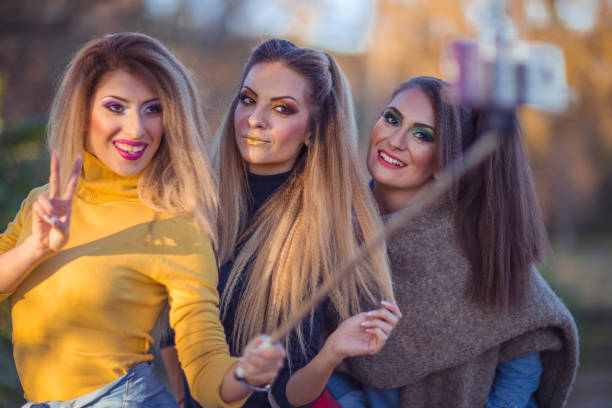 istock Female Friends in nature 850337798
