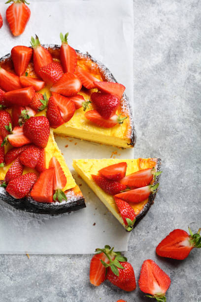 summer pie with fresh strawberry and cheese, food closeup - 13571 imagens e fotografias de stock