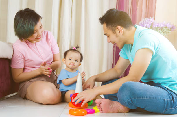 istock Asian family 850663404