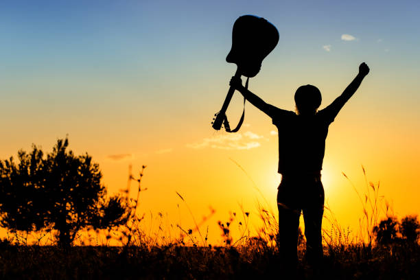 istock Silhouette of a Musician 850688332