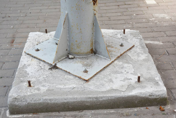 istock Metal pillar on the construction building site. 850695844