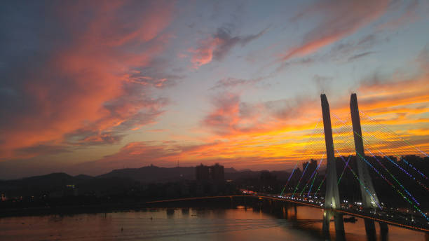 istock Huizhou Sunset & Hesheng Bridge 850699870