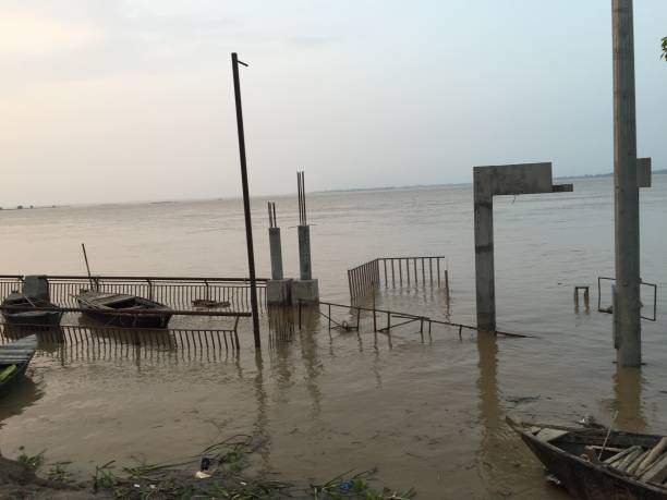 istock Ganga During Flood Patna BIHAR <2016> 850854156