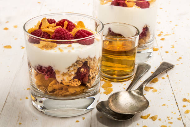 Cranachan, uma sobremesa muito escocês feita com flocos de milho, framboesas, whisky e chantilly - foto de acervo