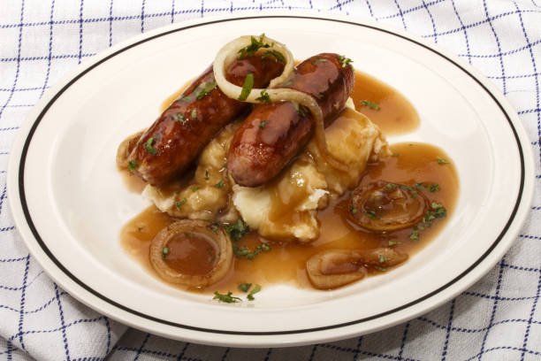 istock banger and mash, very irish meal 850960084