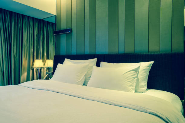 istock Elegant and comfortable bedroom interior 850983128