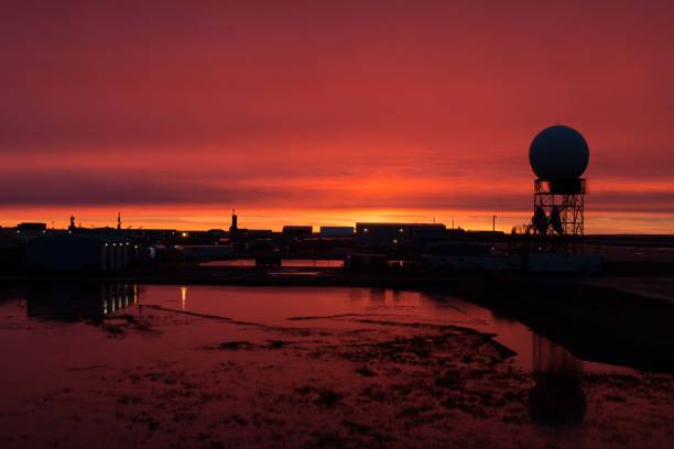 kuvapankkikuvat ja rojaltivapaat kuvat aiheesta teollinen auringonnousu - deadhorse alaska