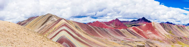 istock The Rainbow mountains of Peru 851056338