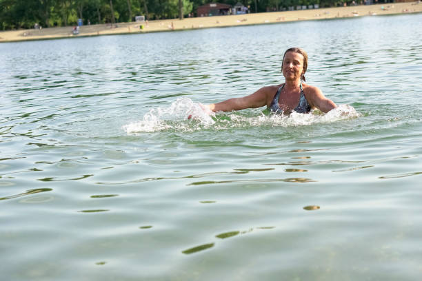 istock Swimming in the lake 851111306