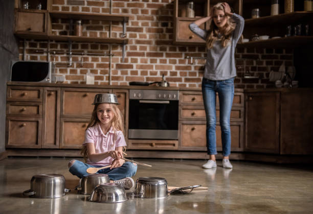 istock Mom and daughter 851155730