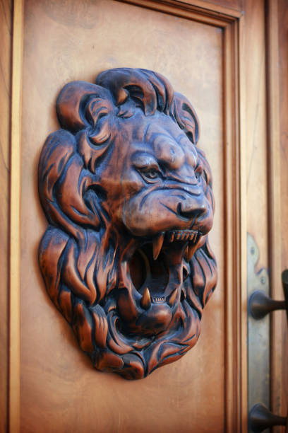 istock Lion wooden relief 851207402