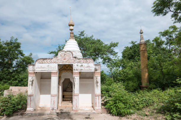 istock Small White Temple, Hpo Win Daung, Monywa, Myanmar (Burma) 851384144