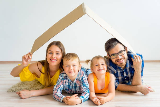 istock Family moving into new house 851393342