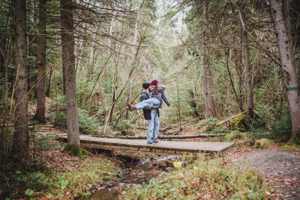 istock Couple in the autumn park 851467716