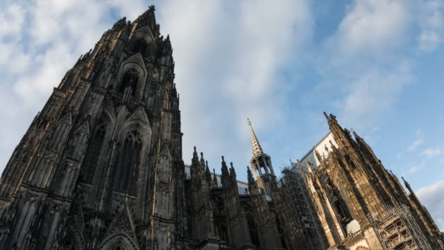 Hyperlapse Cologne Catherdral - 4K Cityscapes, Landscapes & Establishers