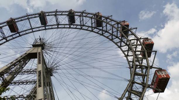 istock Vienna`s Giant Ferris Wheel 851584768