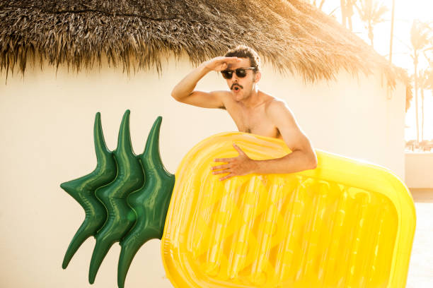 istock Tourist at the beach 851606516