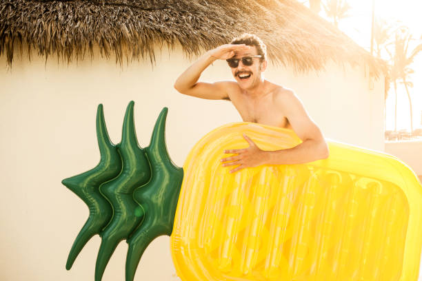 istock Tourist at the beach 851608538