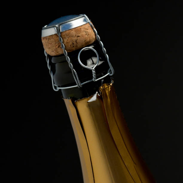istock Zoom on top of champagne bottle 851690650