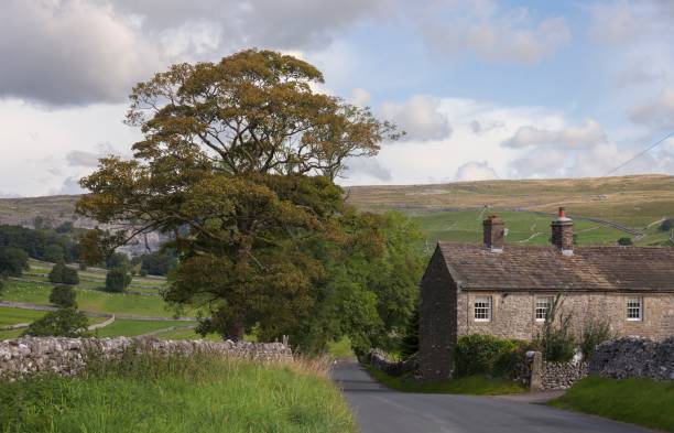 istock Old Farmhouse near Malham Cove 851820230