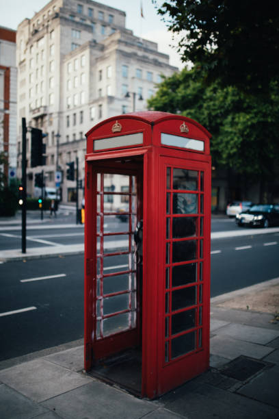 istock Red phone booth in Lonodn 851866824