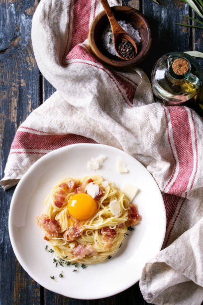 istock Italian pasta carbonara 851878158