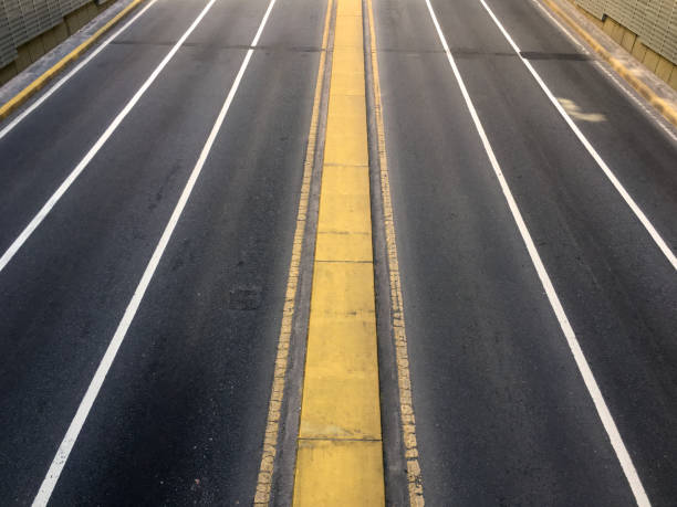 istock Two lane city street 851880190