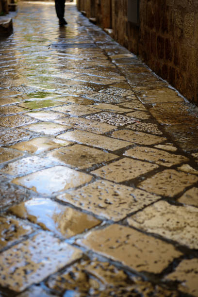 istock Dubrovnik old town, stone pavement 851908898