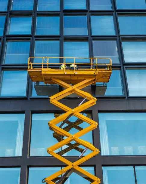 Photo of Scissor Lift Office Block