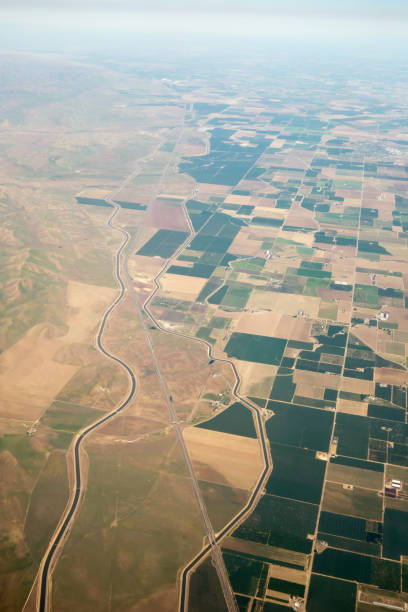istock high above view of american soil from an airplane 851929842