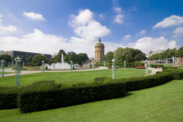 istock Fountains At Friedrichsplatz With Mannheim Water Tower 851937374