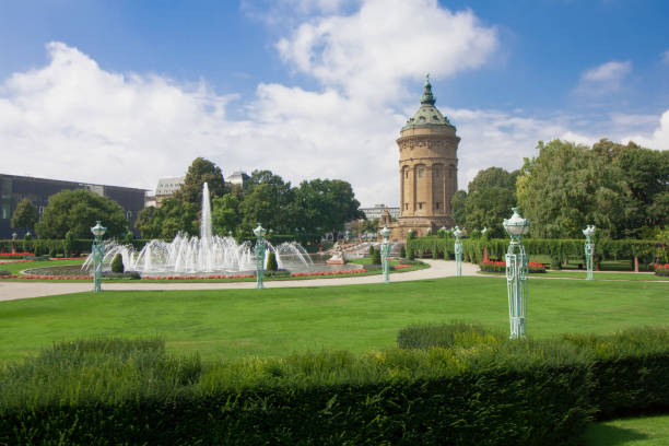istock Fountains At Friedrichsplatz With Mannheim Water Tower 851937386