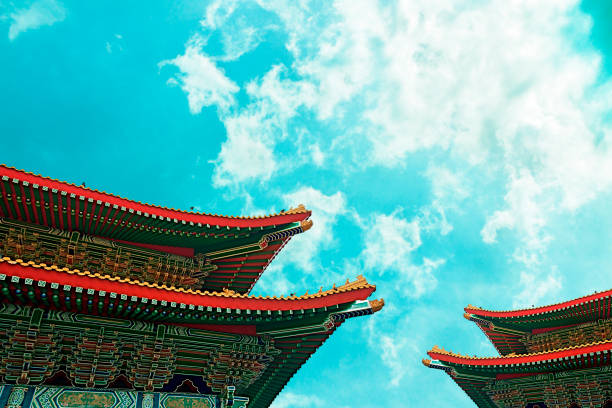 istock Unique architectural style of the Chinese building 851972576