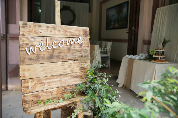 istock Wooden easel with a board wedding 852003782