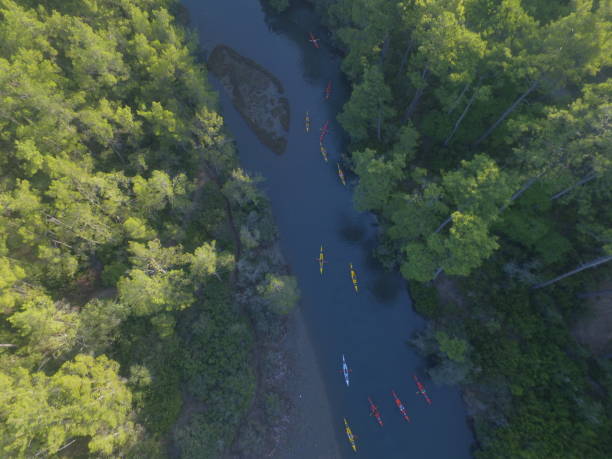 istock Sea Kayaking Group Aerial View 852003854