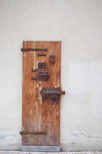 istock Old doorway in the former prison Murate renovated; florence 852013158