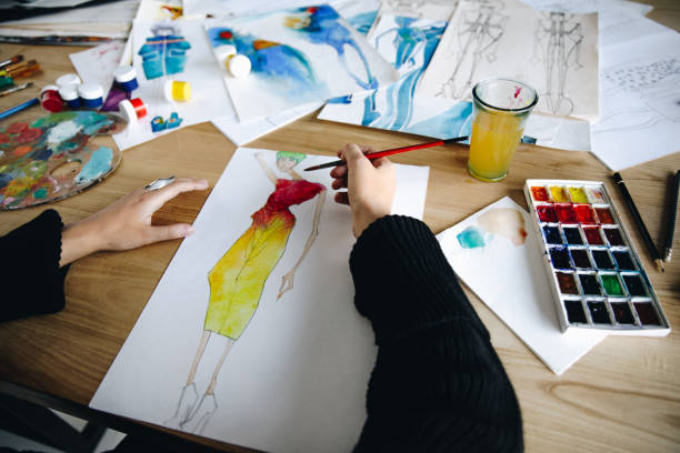 istock Fashion designer drawing sketch 852060352