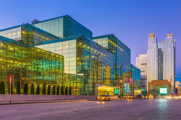 Jacob K. Javits Convention Center NEW YORK CITY - NOVEMBER 11, 2016: The Jacob K. Javits Convention Center in Hell's Kitchen. The convention center is considered one of the busiest in the USA. jacob javits convention center stock pictures, royalty-free photos & images