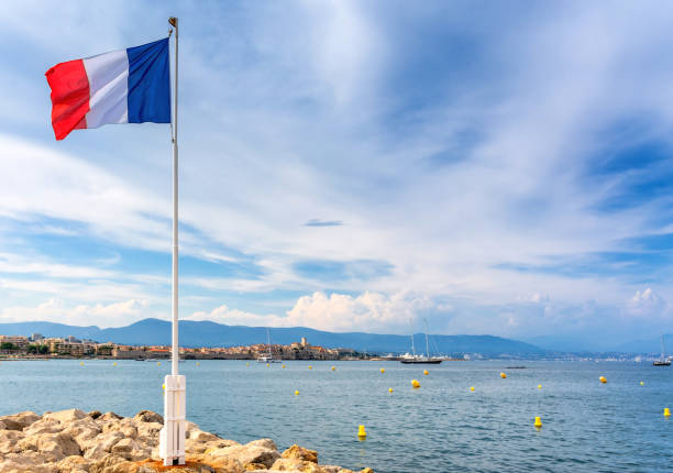 istock View over Antibes bay from Cap d'Antibes 852141754
