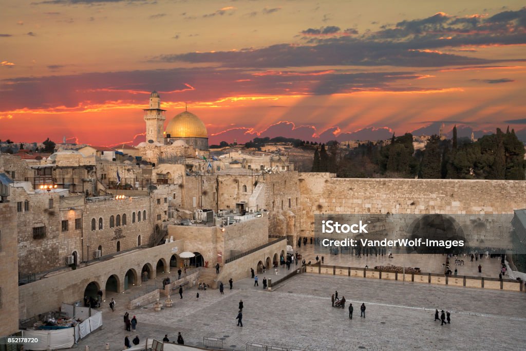 Yerusalem Meratap Dinding matahari terbenam - Bebas Royalti Israel Foto Stok Yerusalem Meratap Dinding matahari terbenam - Bebas Royalti Israel Foto Stok