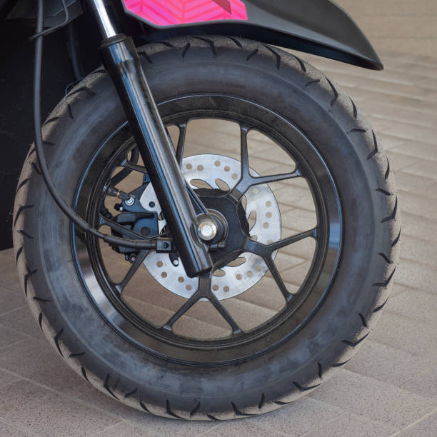 istock the front wheel of the scooter closeup 852188562