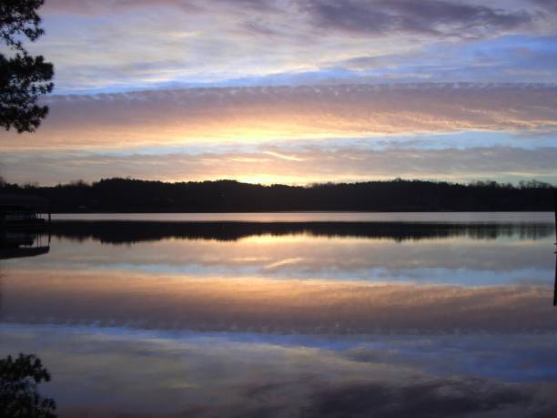 istock Carolina morning at the lake 852201440